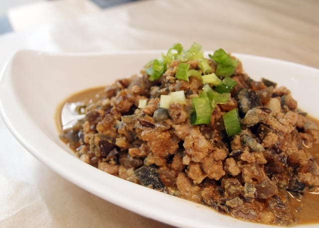 古早味黑噜噜皮蛋炒肉末