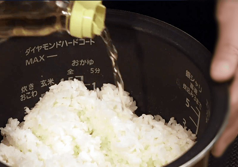 昨日的美食 料理食谱8 鲑鱼鸡蛋小黄瓜拌寿司 菜谱食谱侦探 昨日的美食 料理食谱8 鲑鱼鸡蛋小黄瓜拌寿司 菜谱食谱侦探