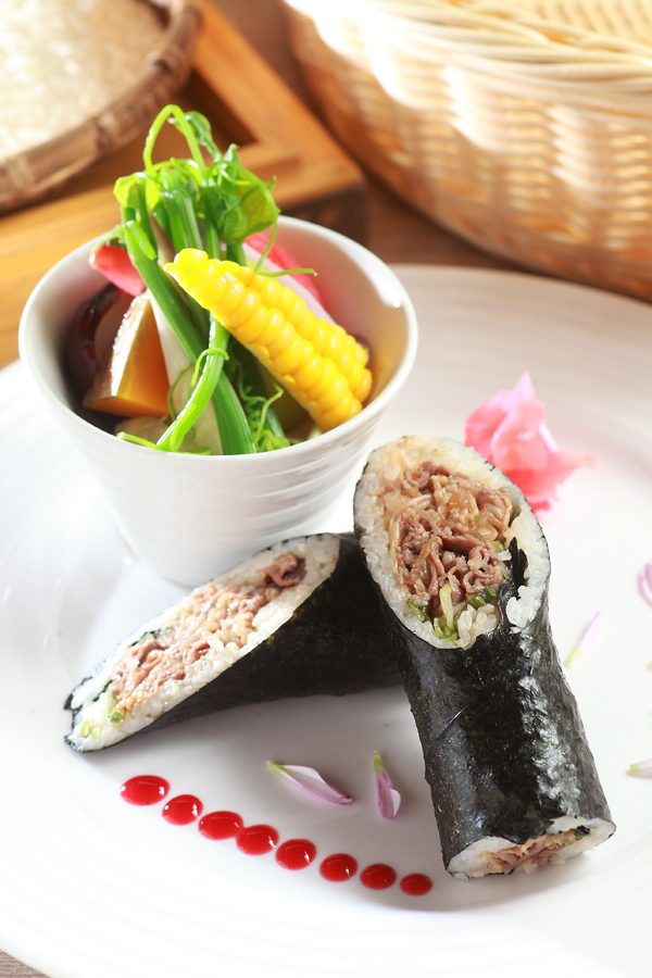 寿喜牛肉金菇卷饭团