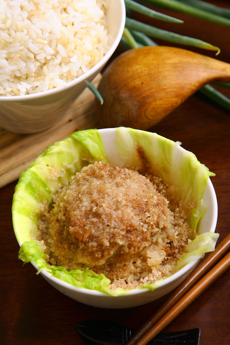 粉蒸大肉饼
