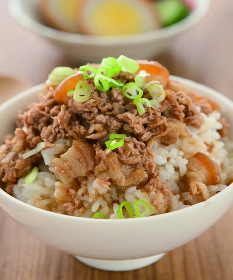 食谱:鲔鱼香肉燥饭