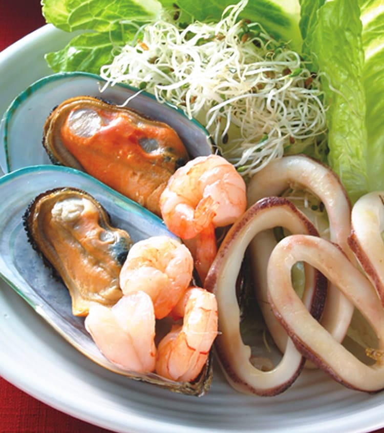 食谱:金色海鲜沙拉