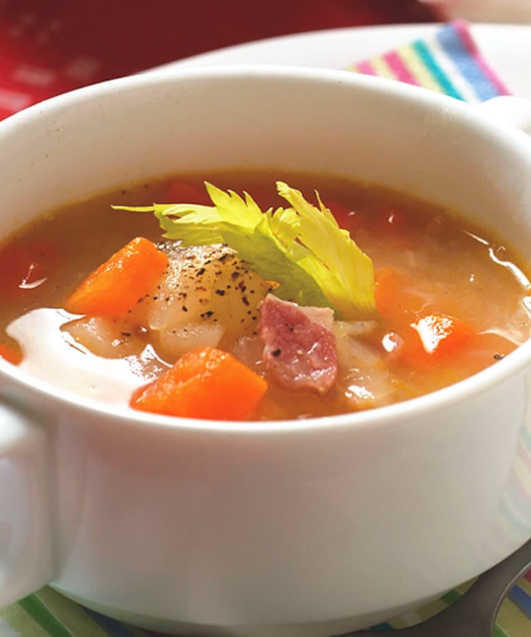 食谱:鸡肉蔬菜汤
