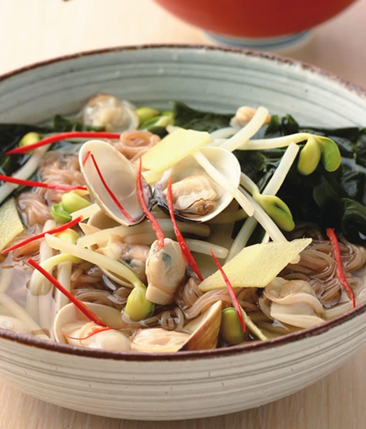 食谱:蛤蜊黄豆芽冷汤面