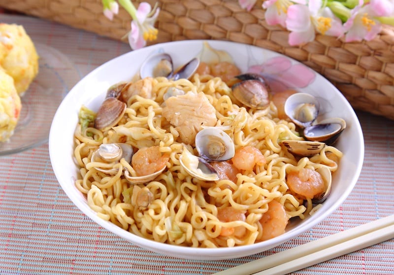 海鲜炒泡面