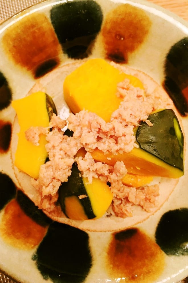 【月薪娇妻】料理食谱 10：绞肉炖南瓜