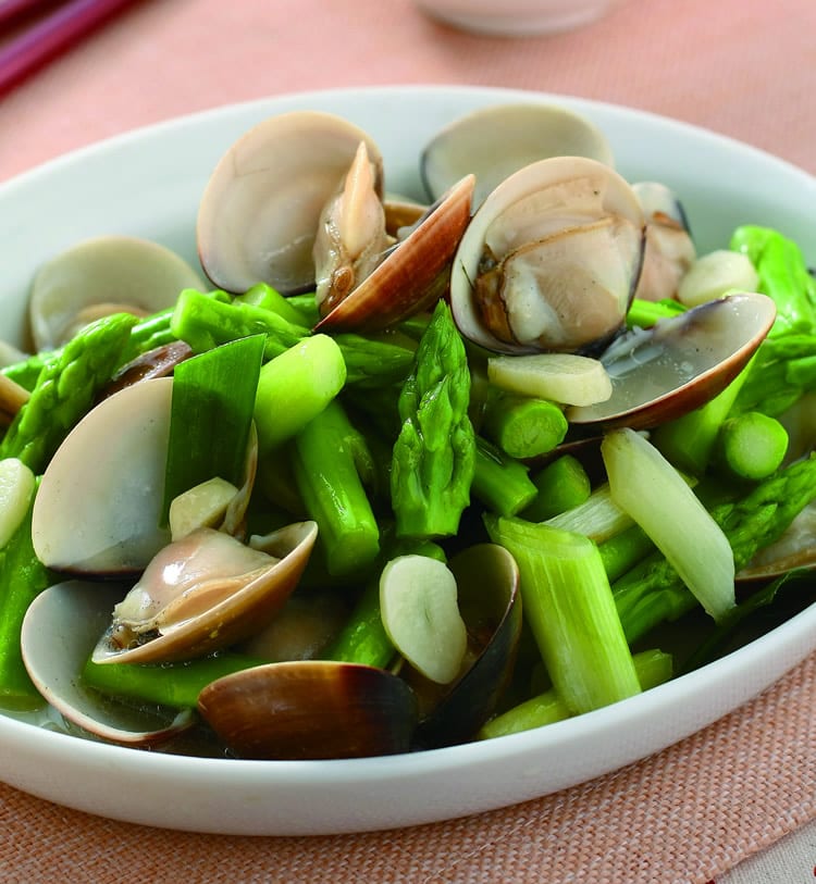 食谱:芦笋炒蛤蜊