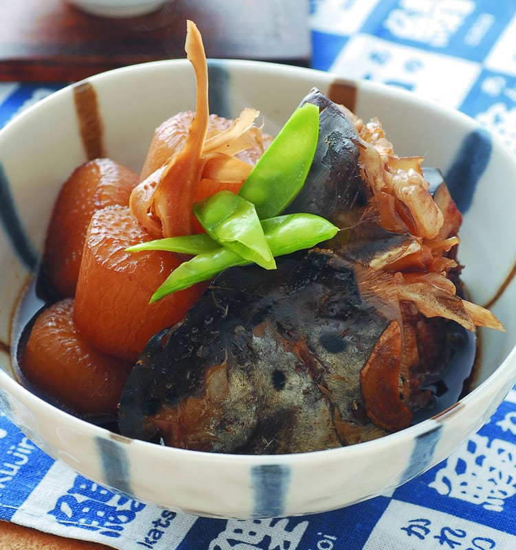食谱:鱼头大根煮 