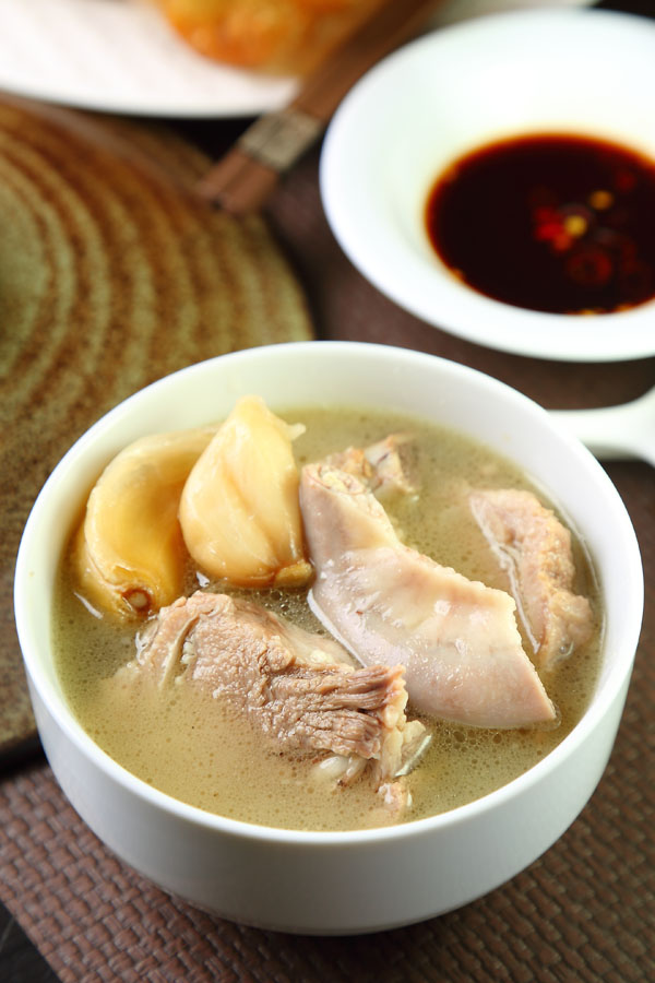 新加坡肉骨茶