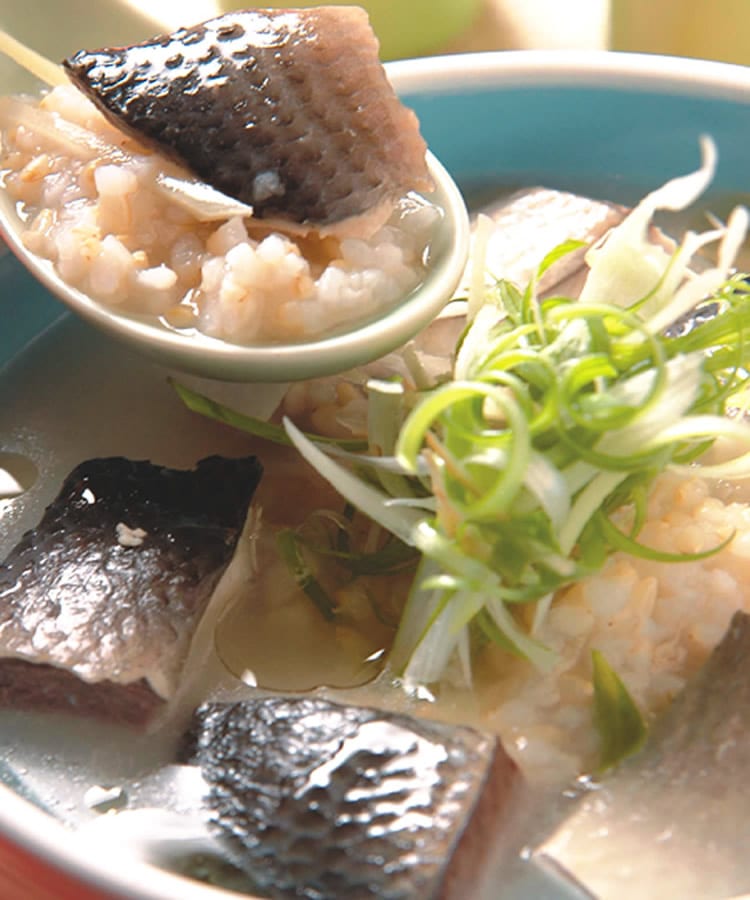 食谱:鱼生发芽米粥