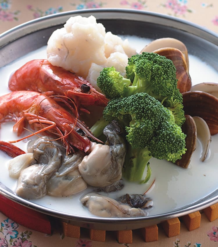 食谱:牛奶海鲜火锅