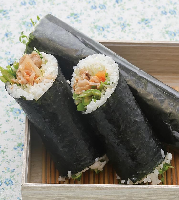 食谱:泡菜烧肉饭卷