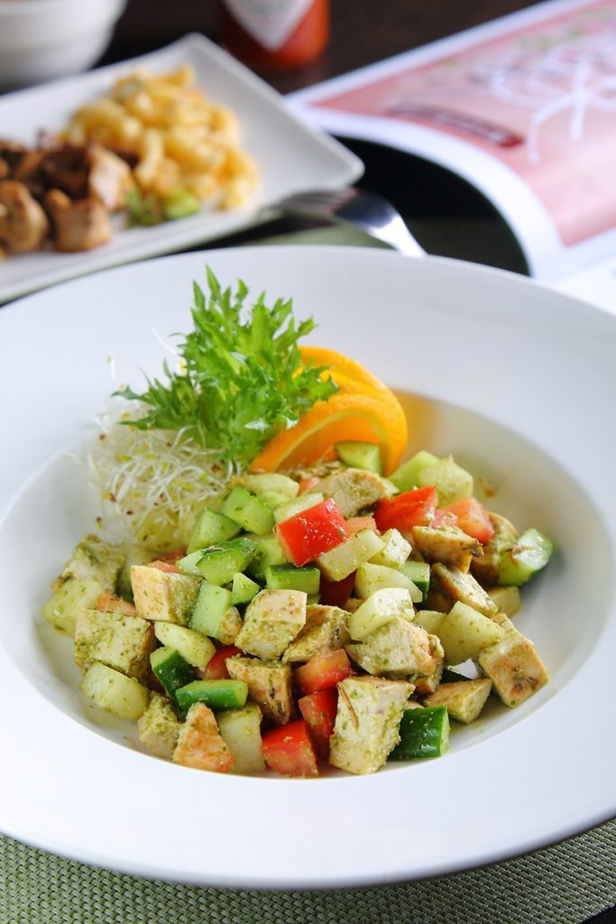 义式鸡肉梨果田园沙拉