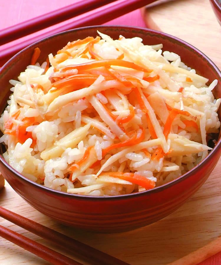 食谱:竹笋红萝卜饭