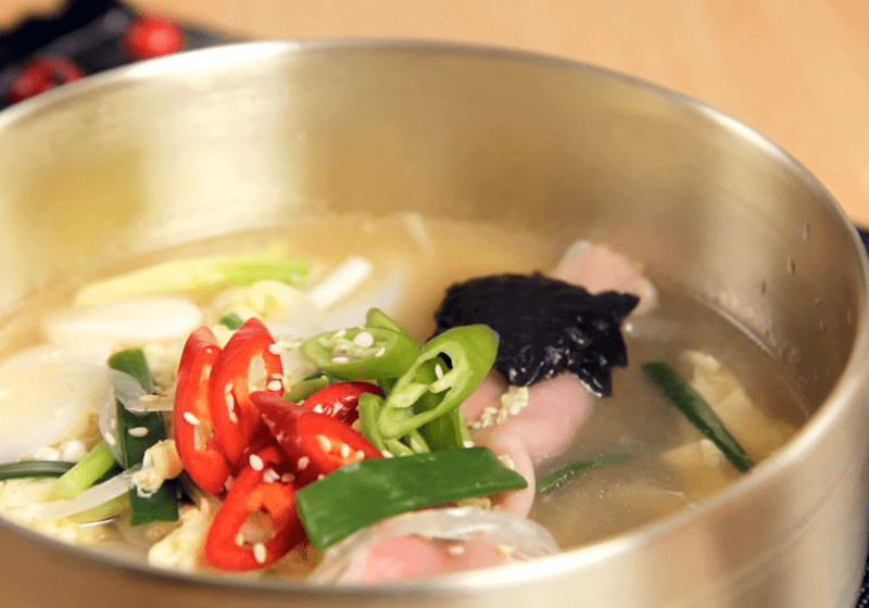 韩式饺子年糕汤