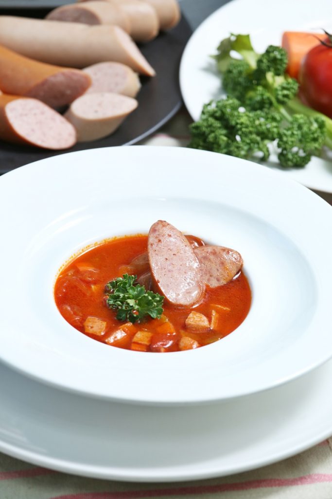 德式法兰克福香肠蔬菜汤