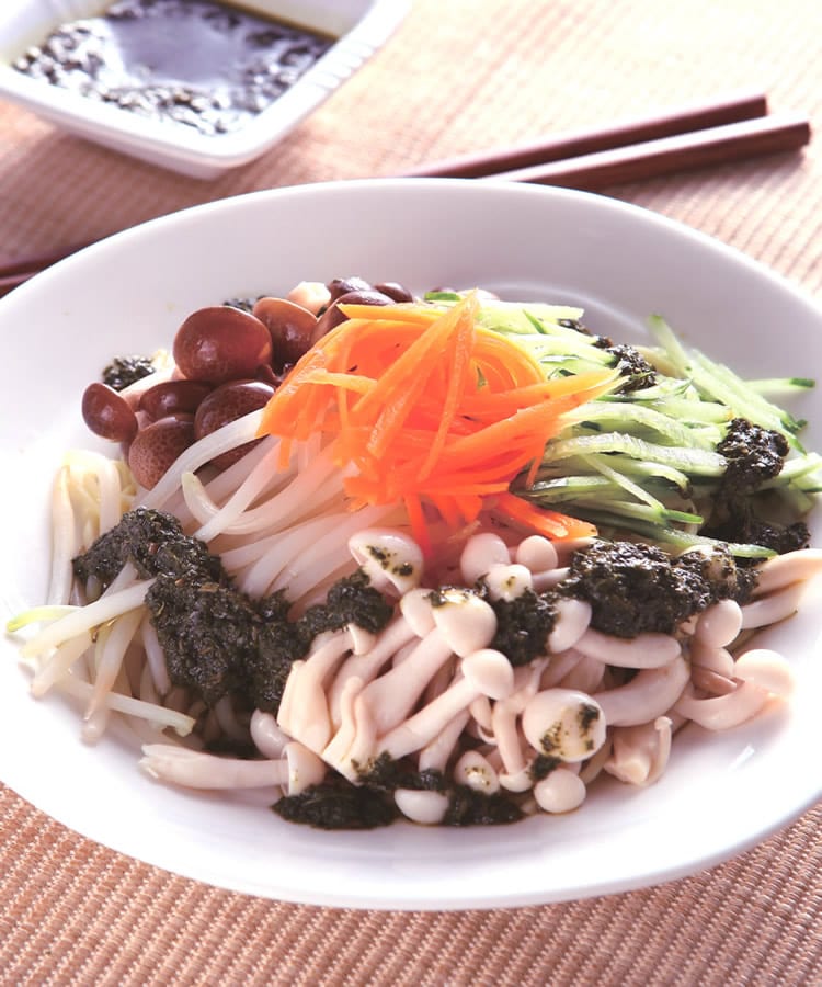 食谱:香椿素凉面