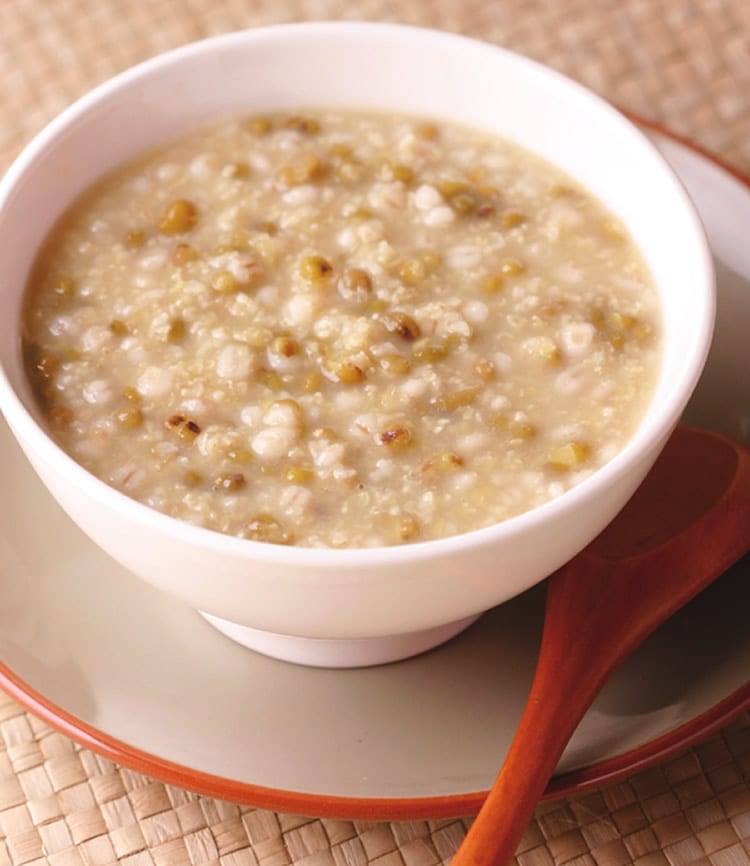 食谱:绿豆薏仁粥
