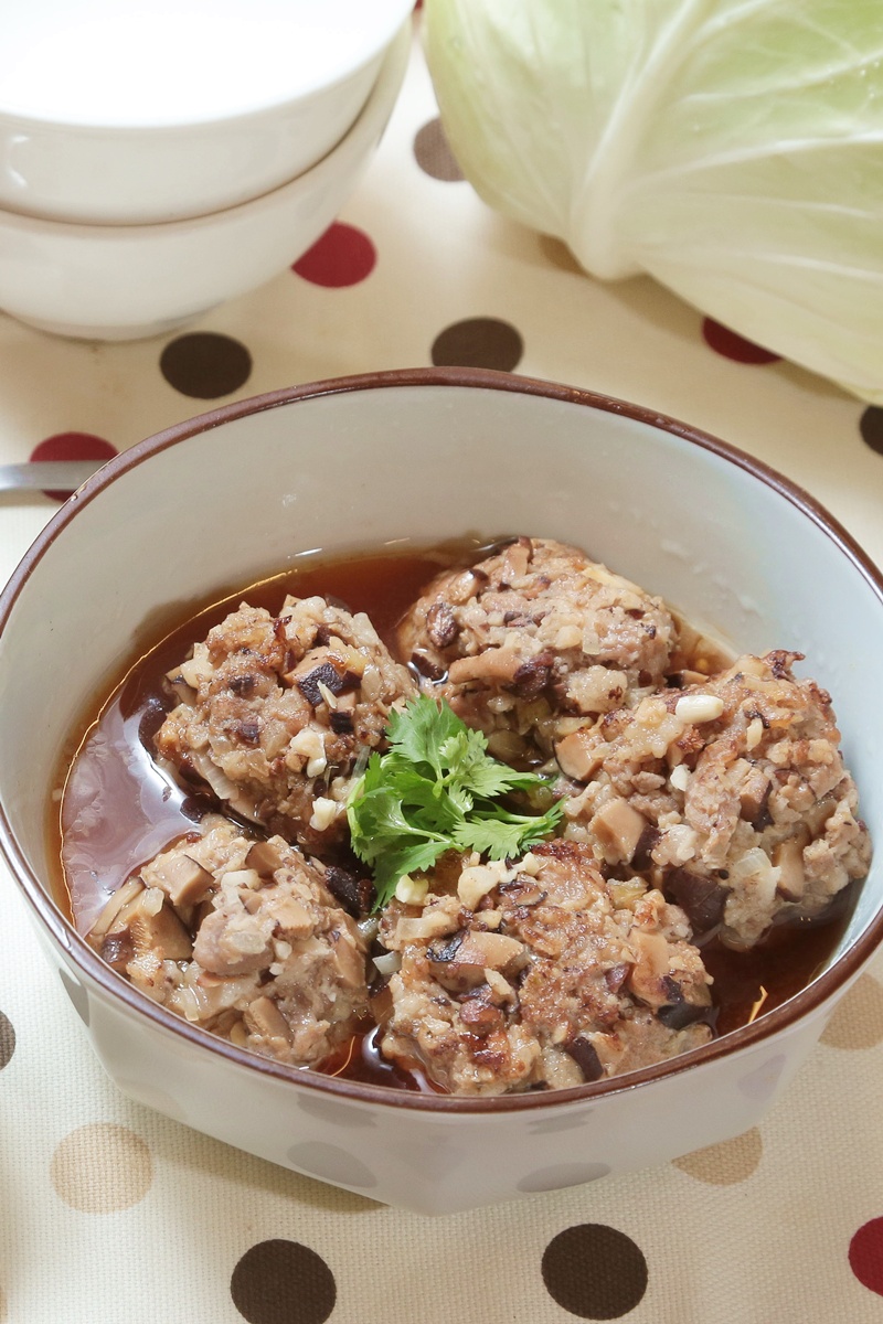 豆豉蒸肉丸