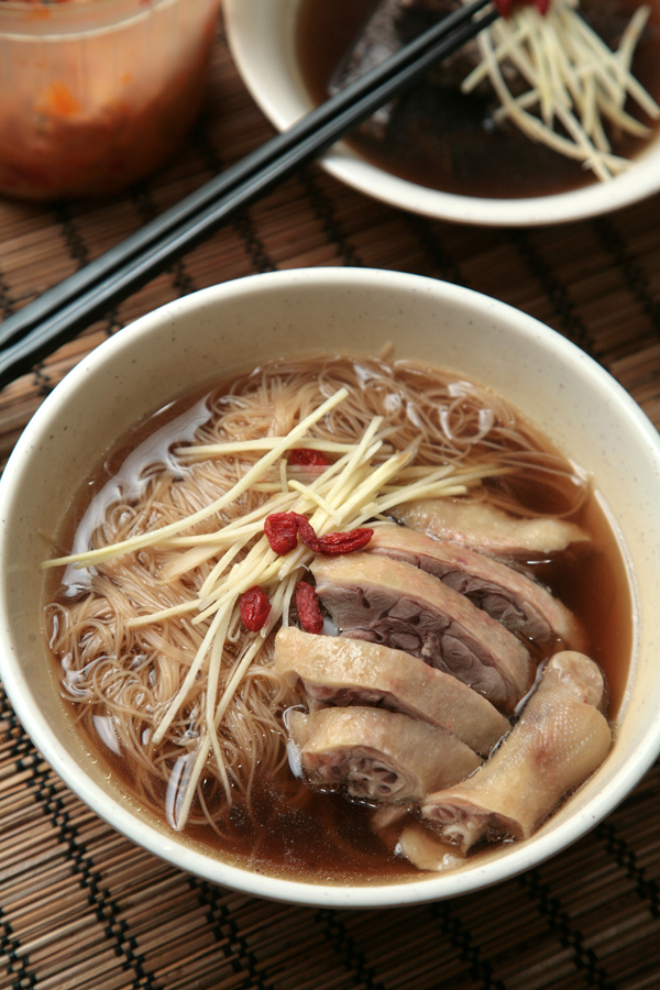当归鸭面线