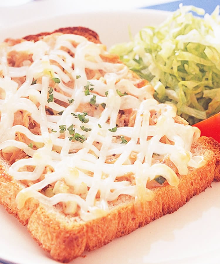 食谱:鲔鱼烤土司