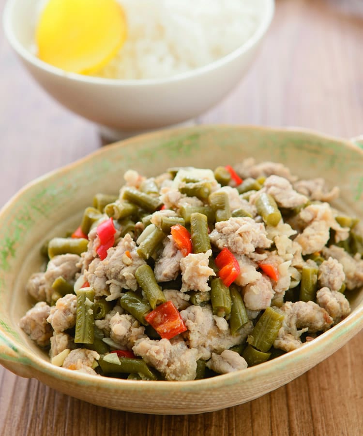 食谱:酸豇豆肉燥饭