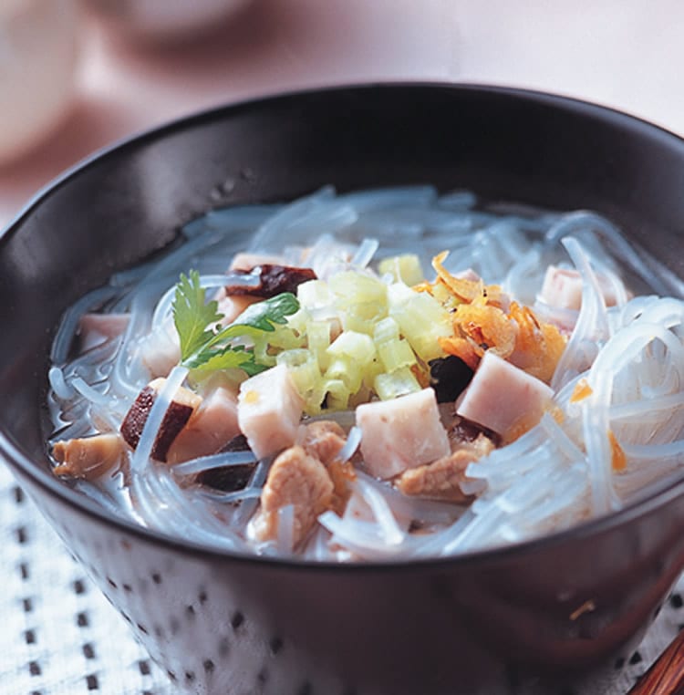 食谱:芋头米粉汤(1)