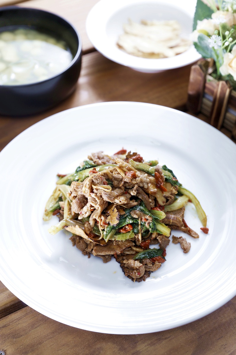 防痒滋润料理 ▪ 当归羊肉片