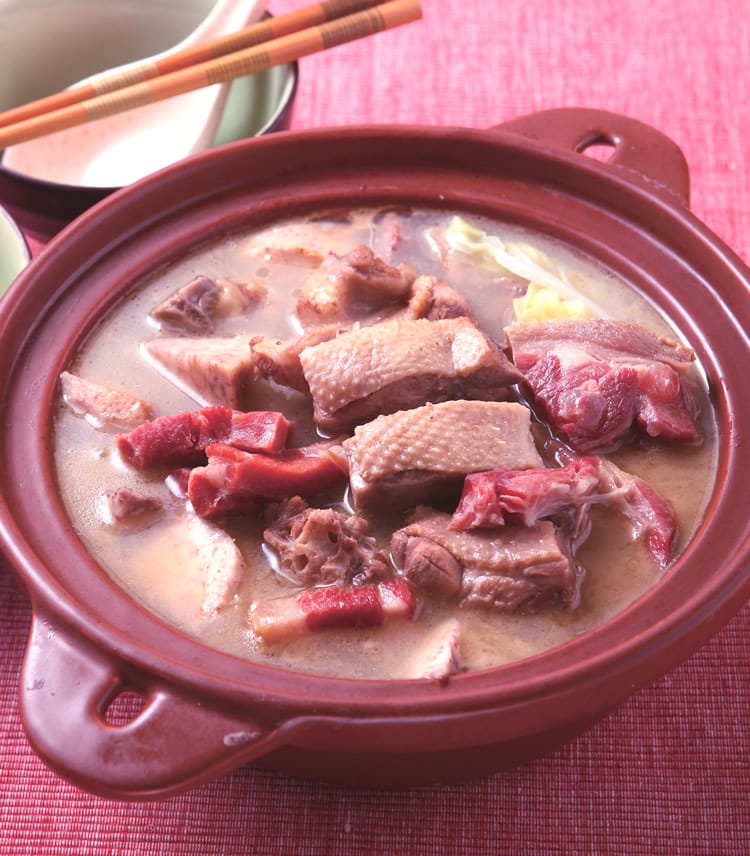 食谱:芋艿火腿鸭煲