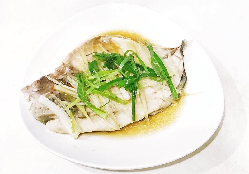 清蒸黄金鲳